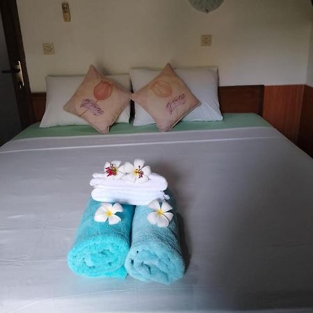 Noby Gili Cottages Gili Meno Bagian luar foto